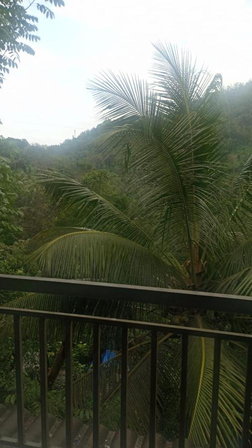 Riya Home Stay Munnar Anaviratty Exterior photo
